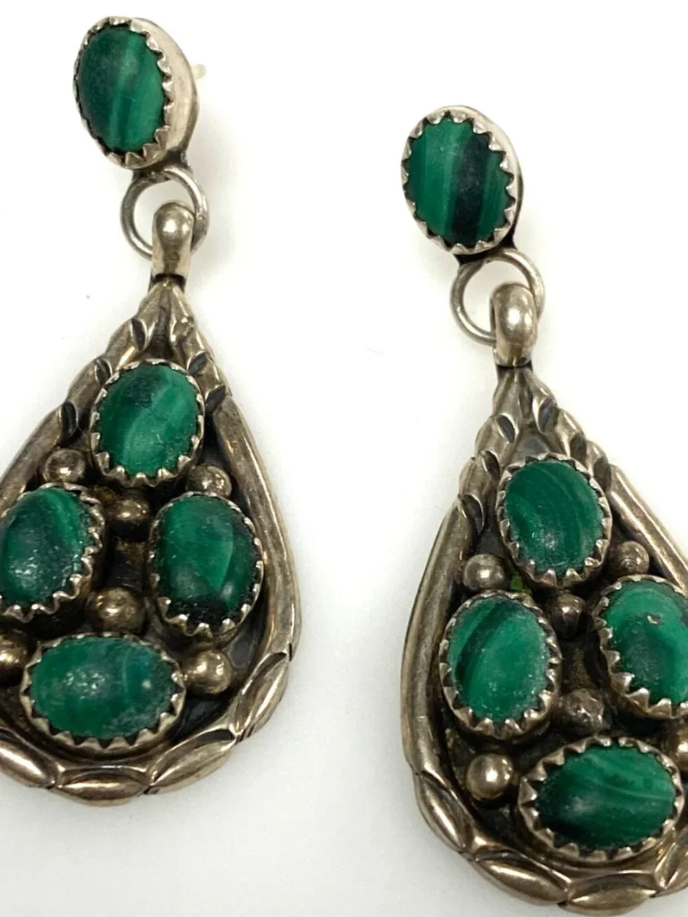 m950 Vintage Sterling Silver Bezel-set Green Malachite Cabochons Dangle Earrings